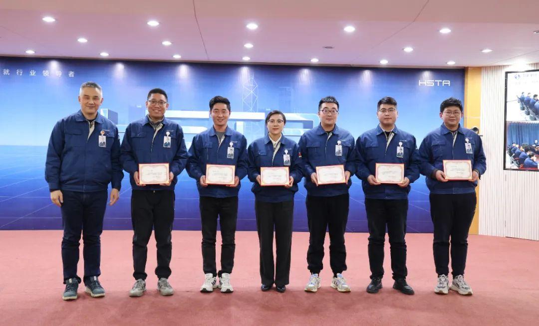 奮楫揚帆擔使命，革新蛻變開(kāi)新局 | 2023年度科級人員述職評價(jià)會(huì )圓滿(mǎn)完成